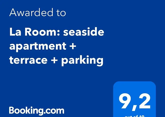 La Room: Seaside + Terrace + Parking דירה *