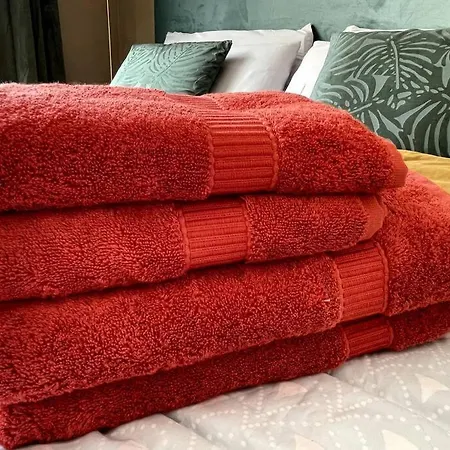 La Room: Seaside + Terrace + Parking