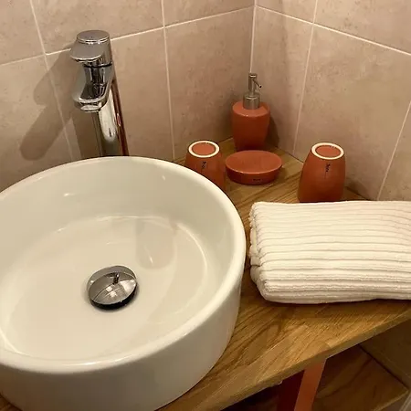 La Room: Seaside + Terrace + Parking דירה מנטון