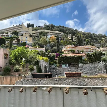 Apartment La Room: Seaside + Terrace + Parking